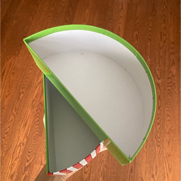 Lush cosmetics rare karma box - Picture 3 of 5